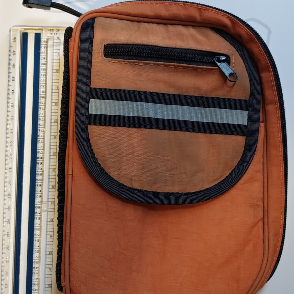 Day-timer mini Organizer rugged multi-pocket trapper keeper / binder planner